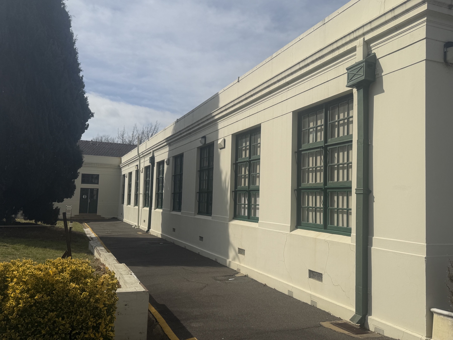 Older Canberra building exterior repainting work